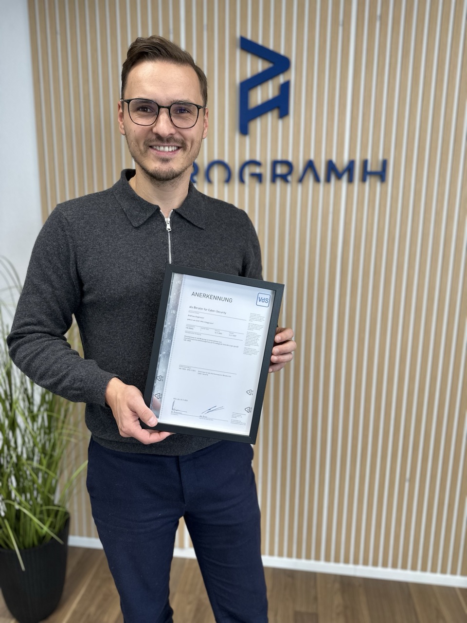 Programh GmbH untermauert die VdS-10000 Beratung durch den VdS-anerkannten Berater für Cyber-Security