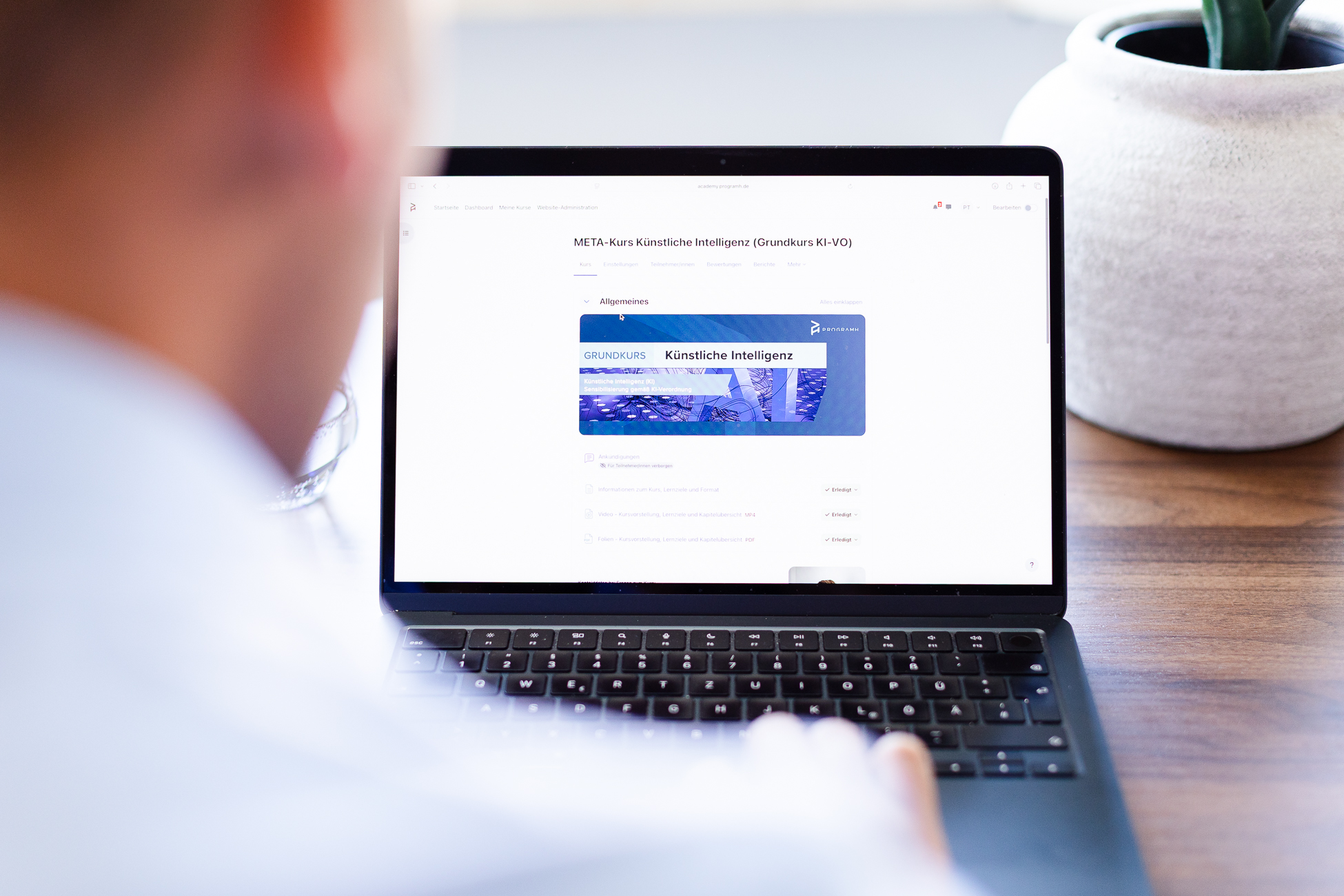 Kursinformation Online Academy - Künstliche Intelligenz